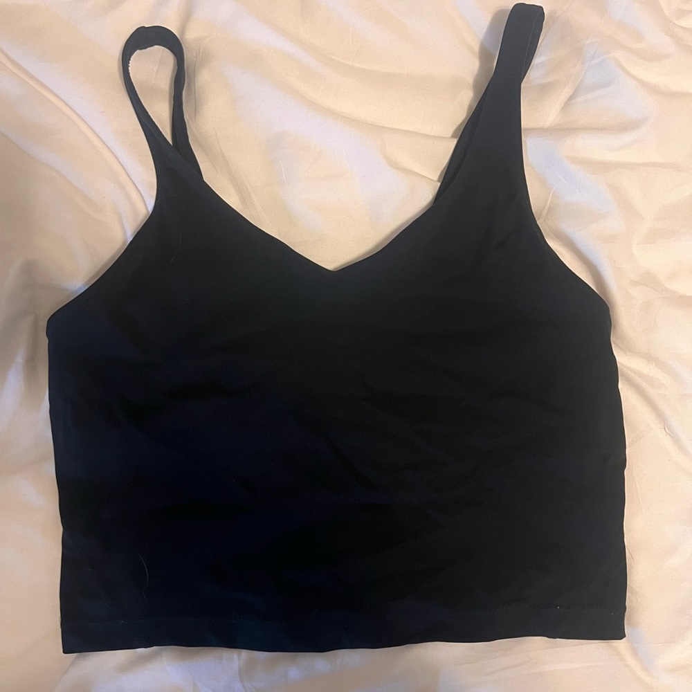 black activewear tank